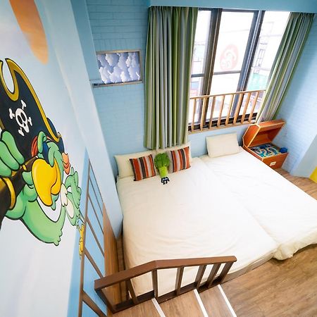 Bed and Breakfast Fairytale House Tainan Esterno foto